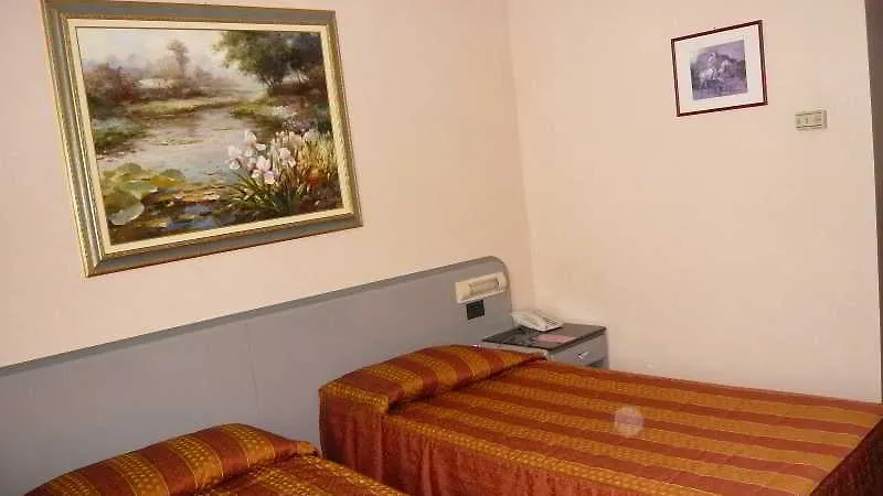 ****  מסטרה Hotel Alexander איטליה