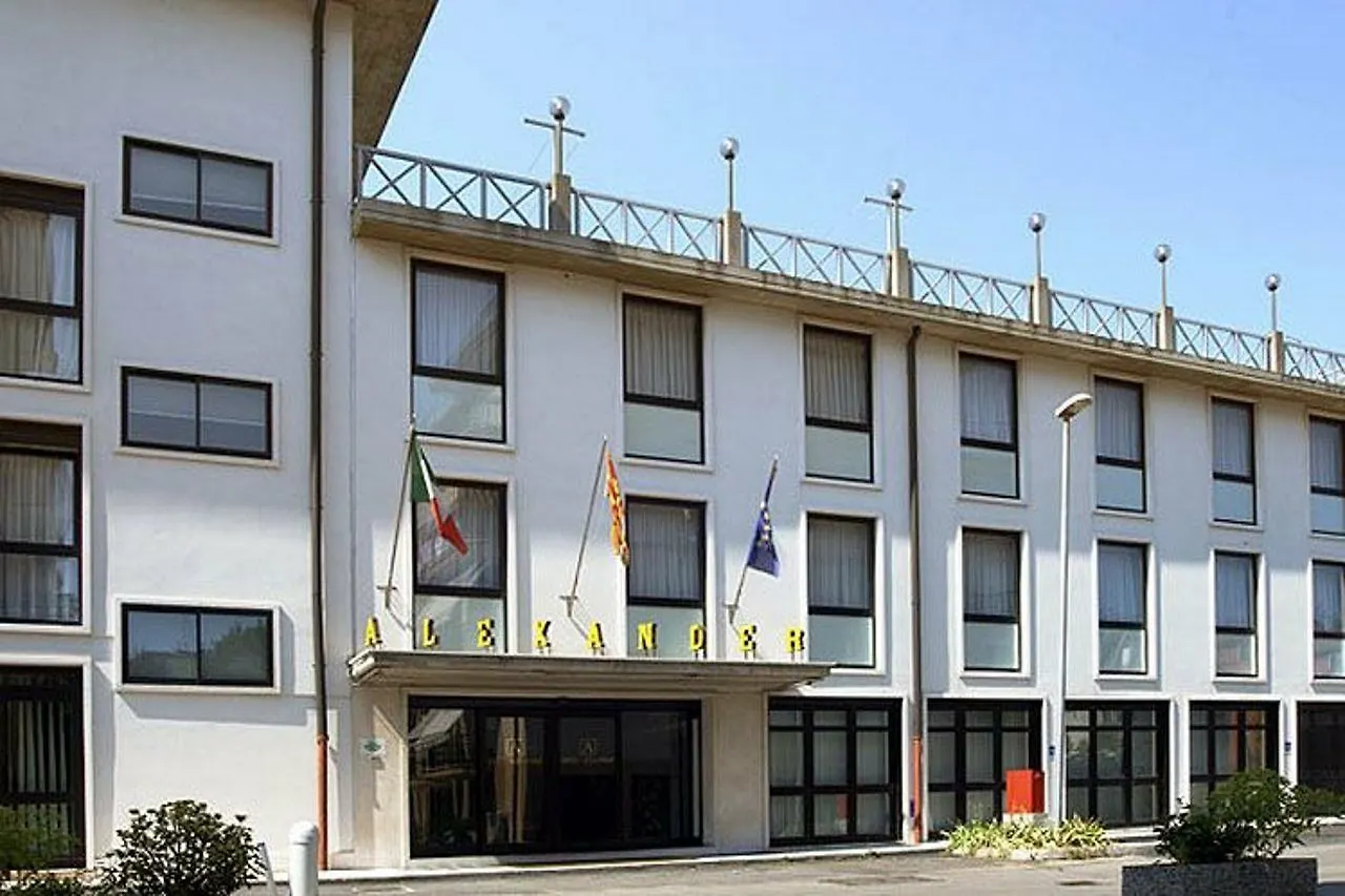 מסטרה Hotel Alexander איטליה