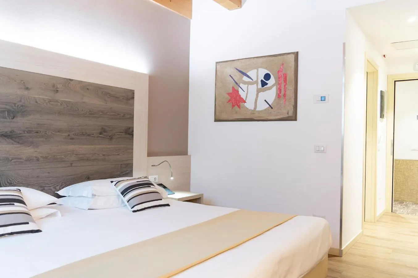 Hotel Alexander Μέστρε 4*,