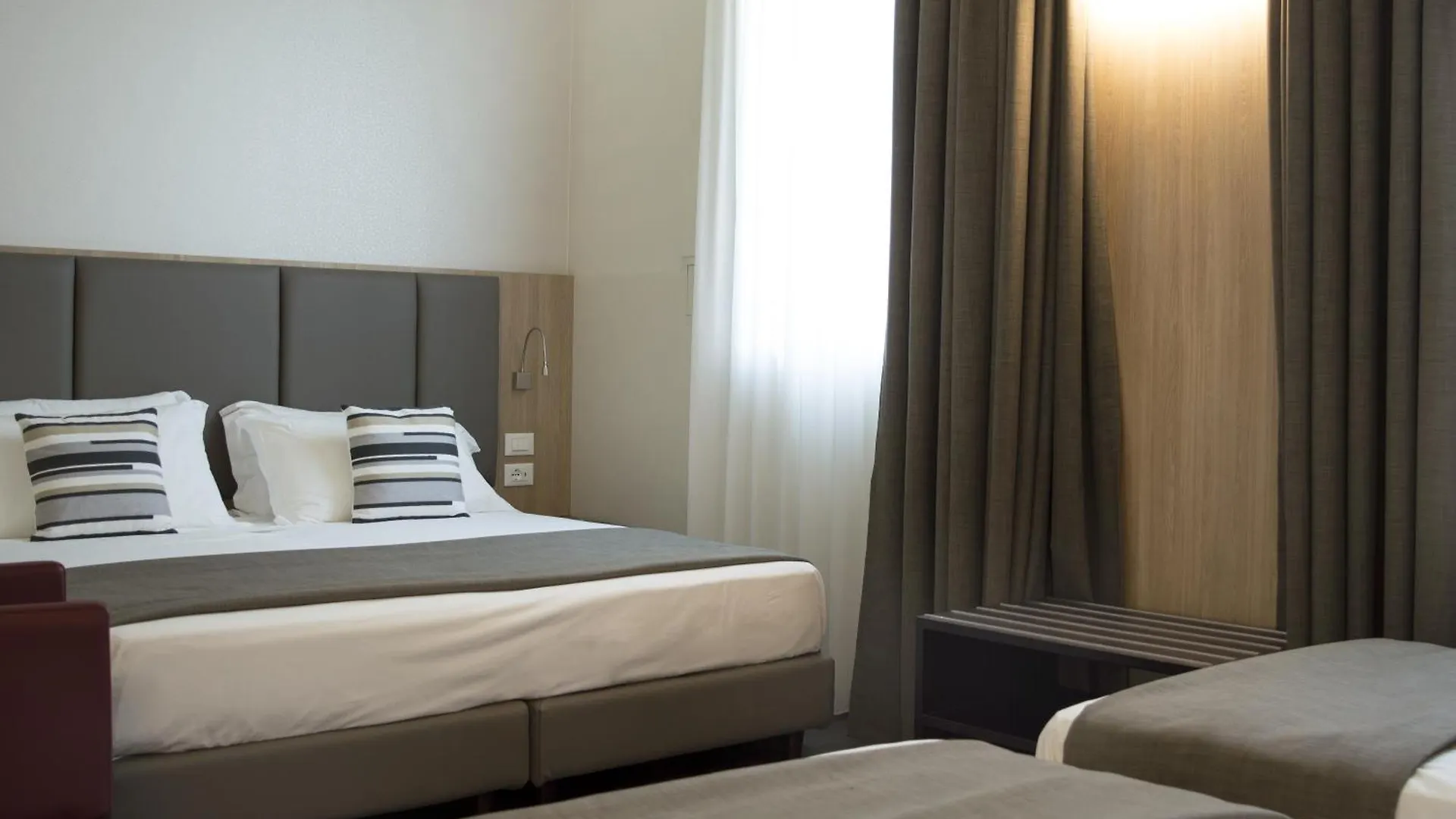 Hotel Alexander Μέστρε
