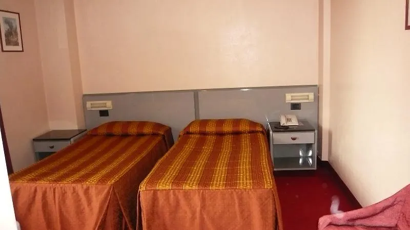 Hotel Alexander Μέστρε